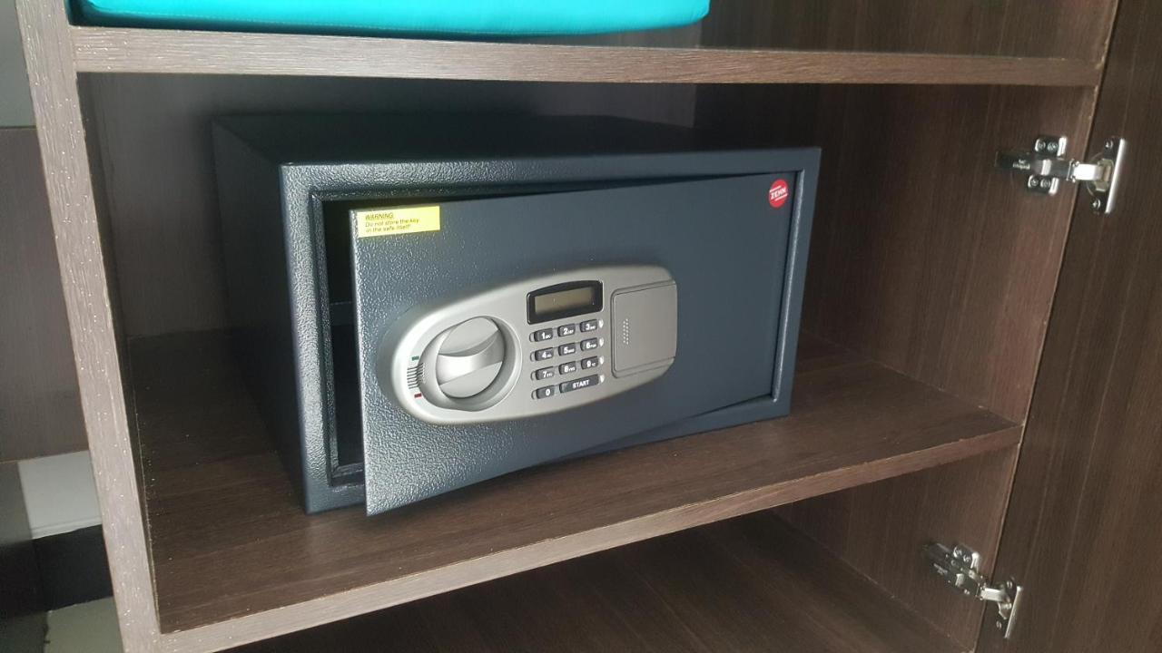 Adhiloka Hotel 3*